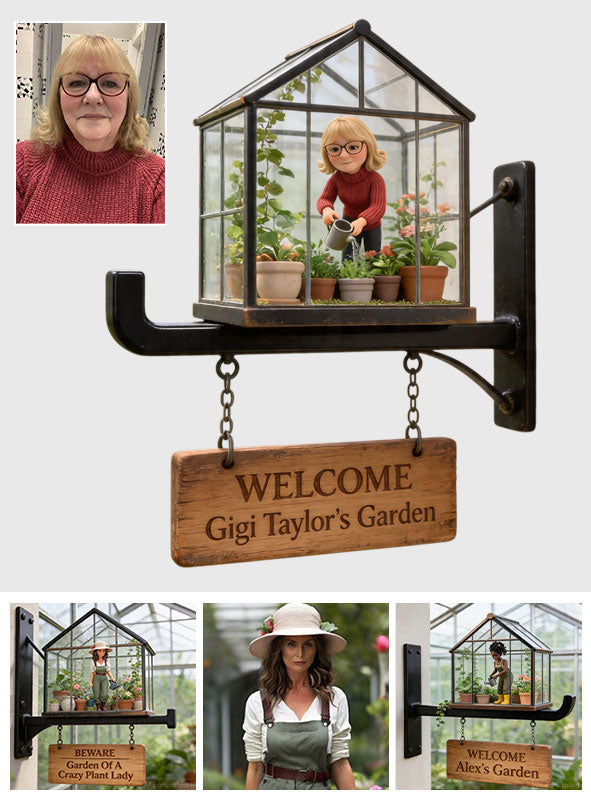 Miniature Green Glass House - Personalized Gardening Wooden Wall Mount Sign