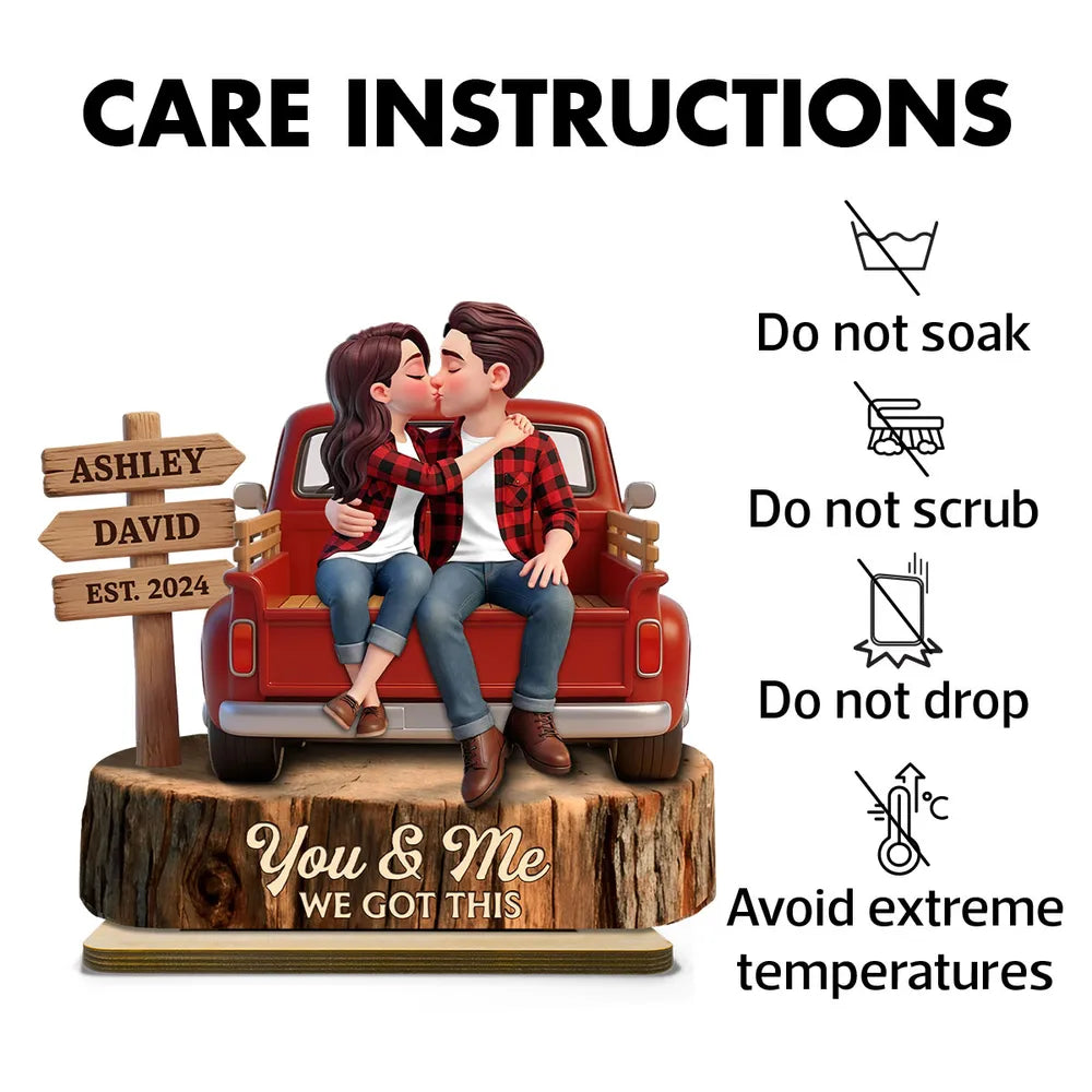 2-Layer Wooden Plaque Personalized Couple Keepsake, Cozy Red Truck Kissing Scene for Living Room Display, Heartfelt Gift