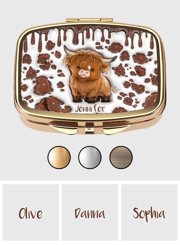 Just A Girl Who Loves Highland Cow - Personalized Highland Cow Pill Organizer Box