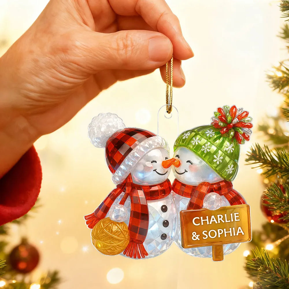 Acrylic Ornament Snowman Couple with Cozy Holiday Charm, Heartwarming Design, Perfect Gift for Couples