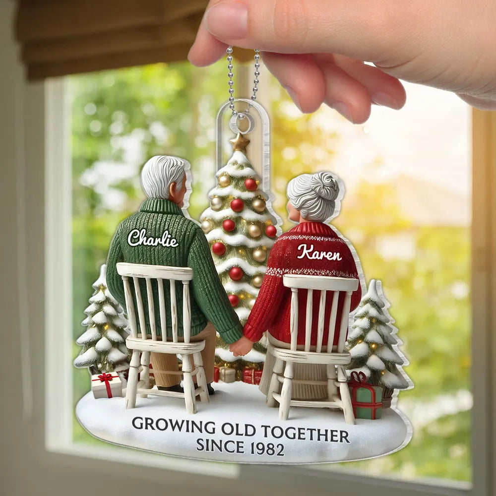 Christmas Acrylic Car Hanger for Couples β Heartwarming Holiday Keepsake, Perfect Gift for Parents or Grandparents