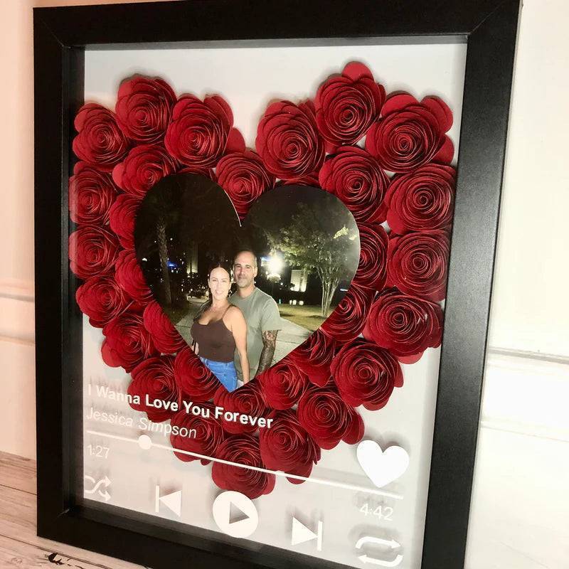 Love in Bloom - Personalized Heart-Shaped Flower Shadow Box with Photo - Ideal for Valentine's Day & Anniversaries