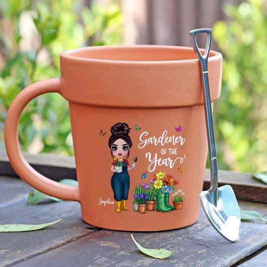 “Gardener of the Year” Personalized Plant-Pot Mug with Shovel Spoon – Fun Gift for Green-Thumb Moms, Wives & Grandmas