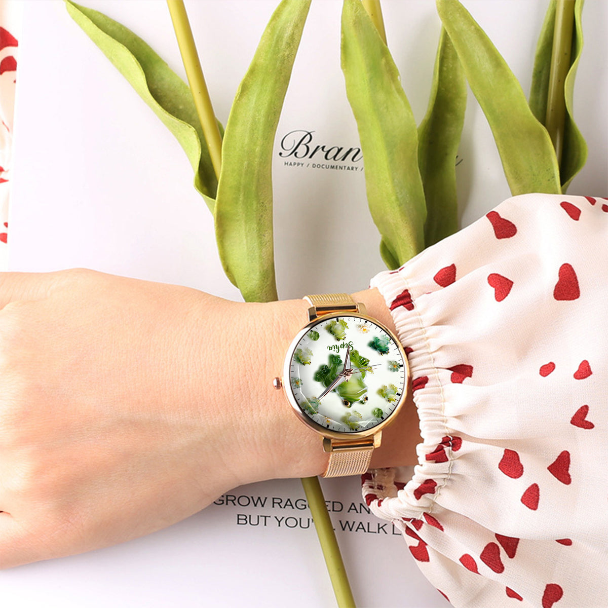 Just A Girl Who Loves Frogs - Personalized Frog Women Hand Watch
