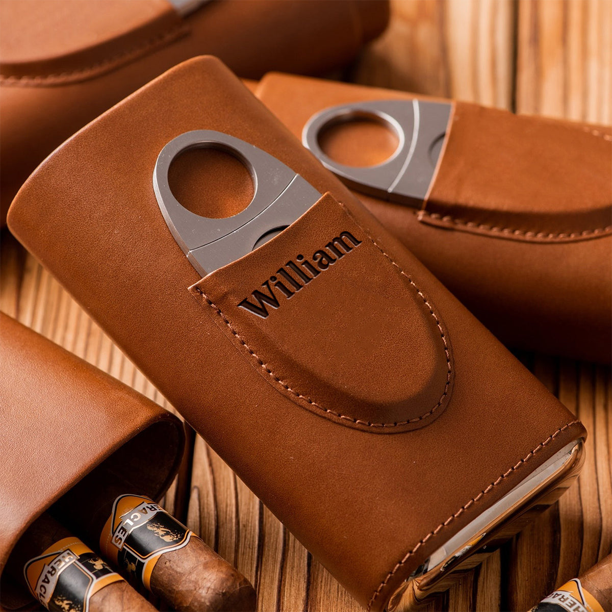 Dad Loves Cigars - Personalized Father Leather Cigar Humidor Case