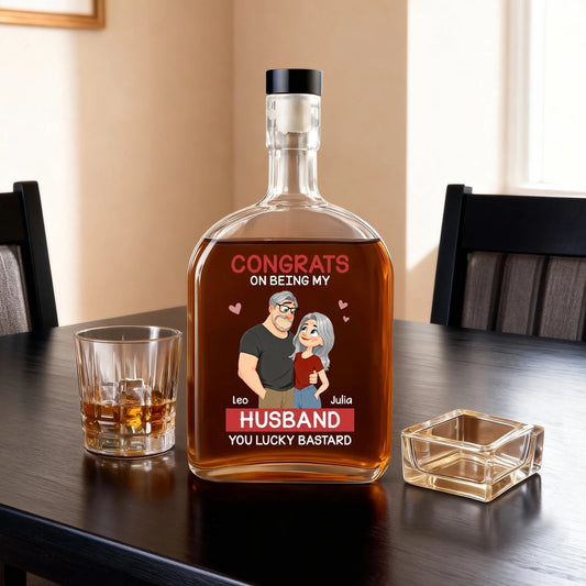 Personalized Glass Spirits Decanter with Funny Couple Illustration for Husband, Unique Home Bar Gift With a Luxury Touch