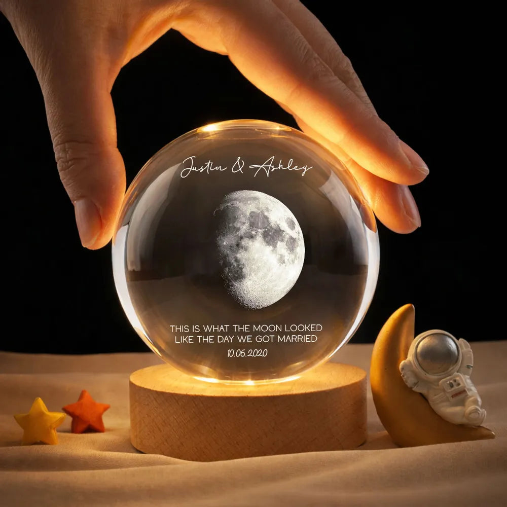 Personalized Globe Lamp Moon Night Light for Couple, Cozy Bedside Decor and Unique Romantic Gift