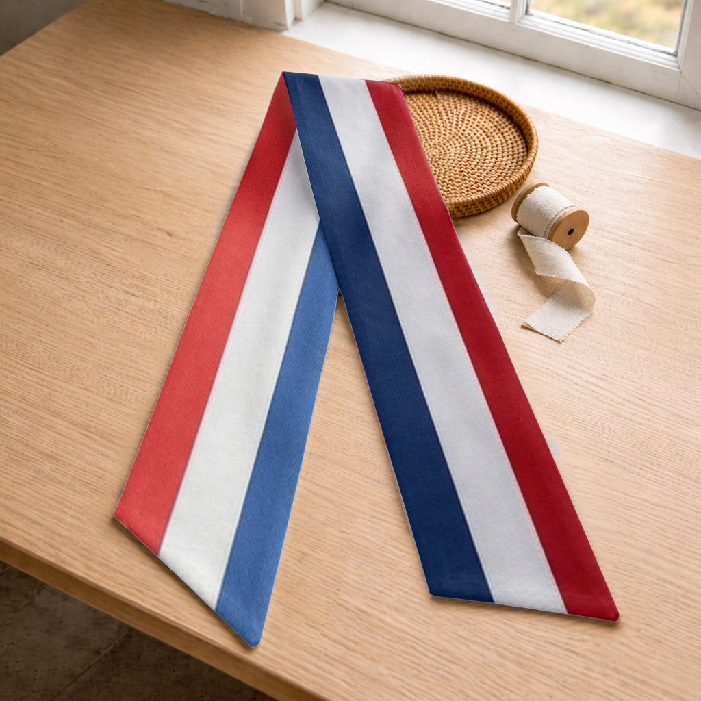 Welcome - Personalized Dog Shaped Wood Sign With Sash