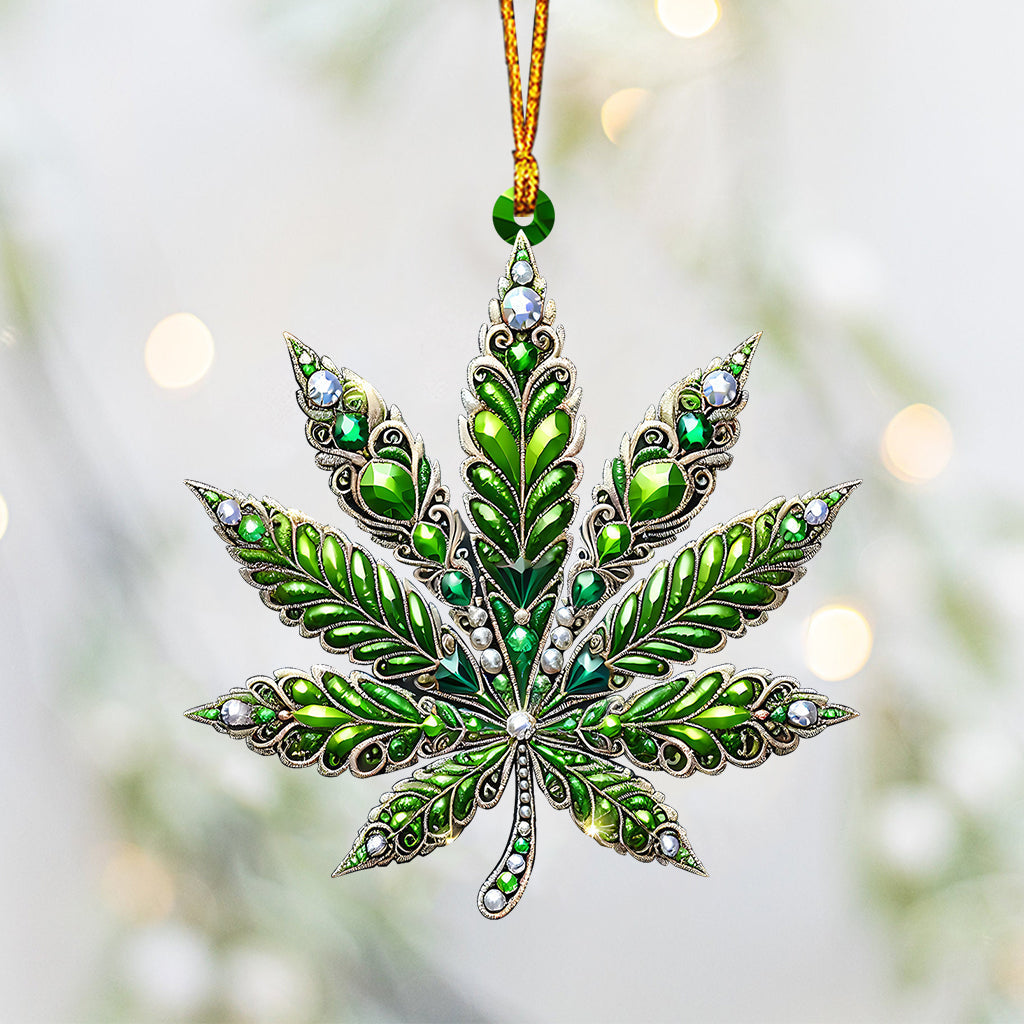 Stunning Leaf - Personalized Weed Ornament
