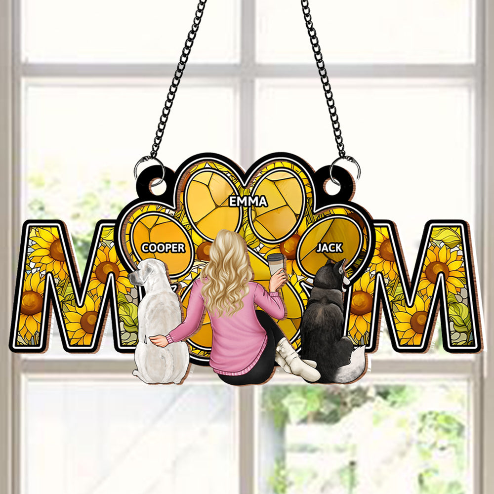 Personalized Wood and Acrylic Layered Ornament – MOM Design with Custom Names and Pet Details, Perfect Mother’s Day Gift for Pet-Loving Moms, A Unique and Sentimental Home Decor Keepsake