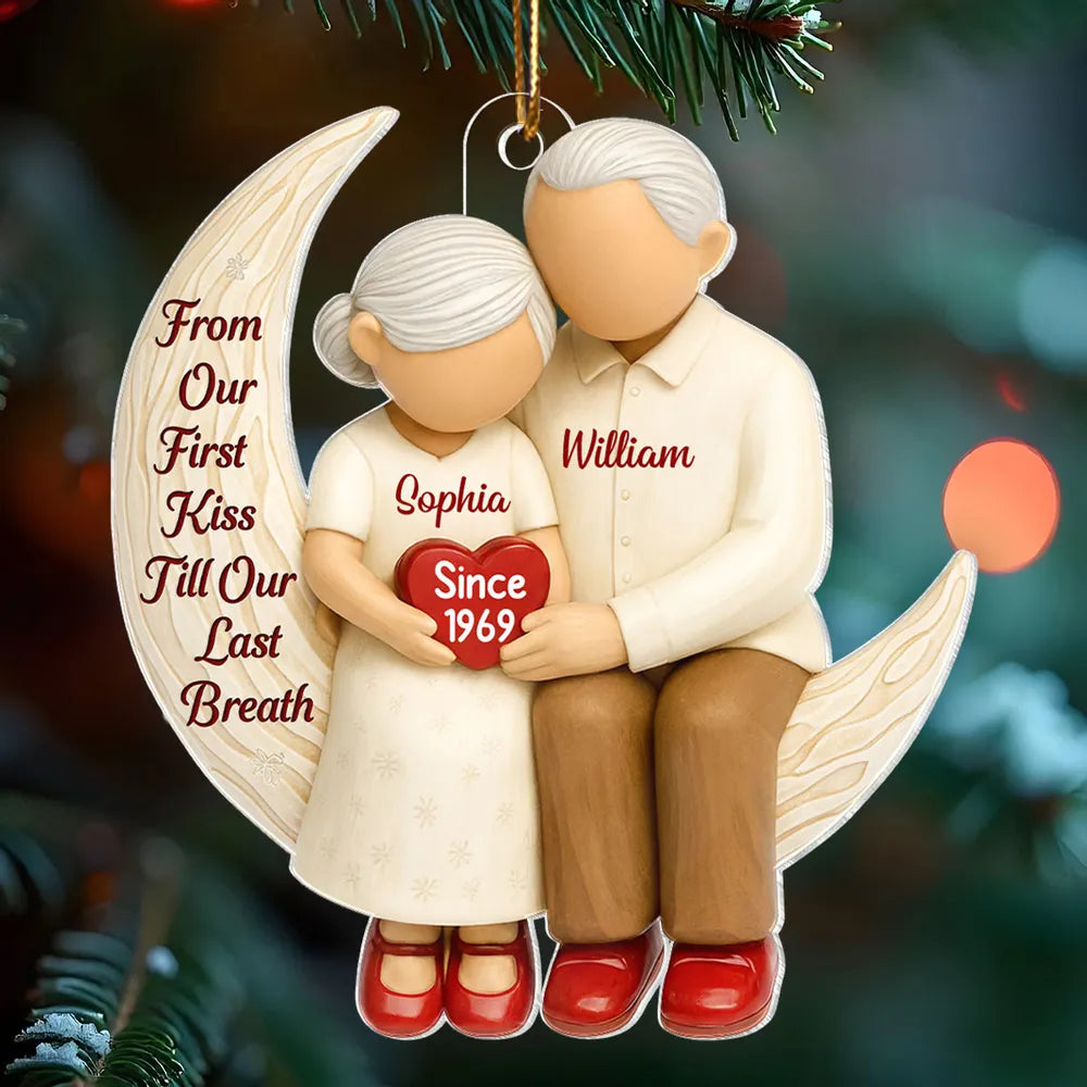 Personalized Crescent Moon Couple Ornament — A Sweet Keepsake Celebrating a Lifetime of Love
