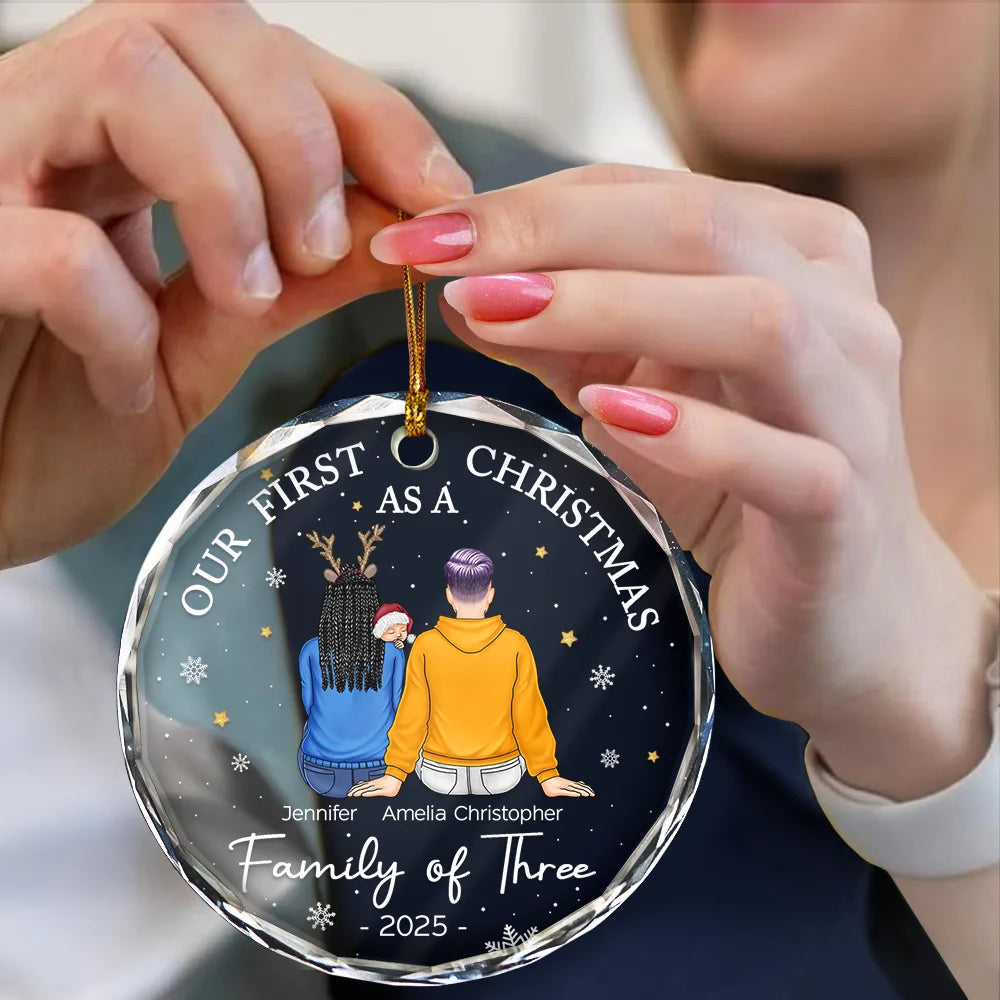 Crystal Ornament with Cozy Family Design for Christmas Tree Decoration, Perfect Gift for Holiday Memories
