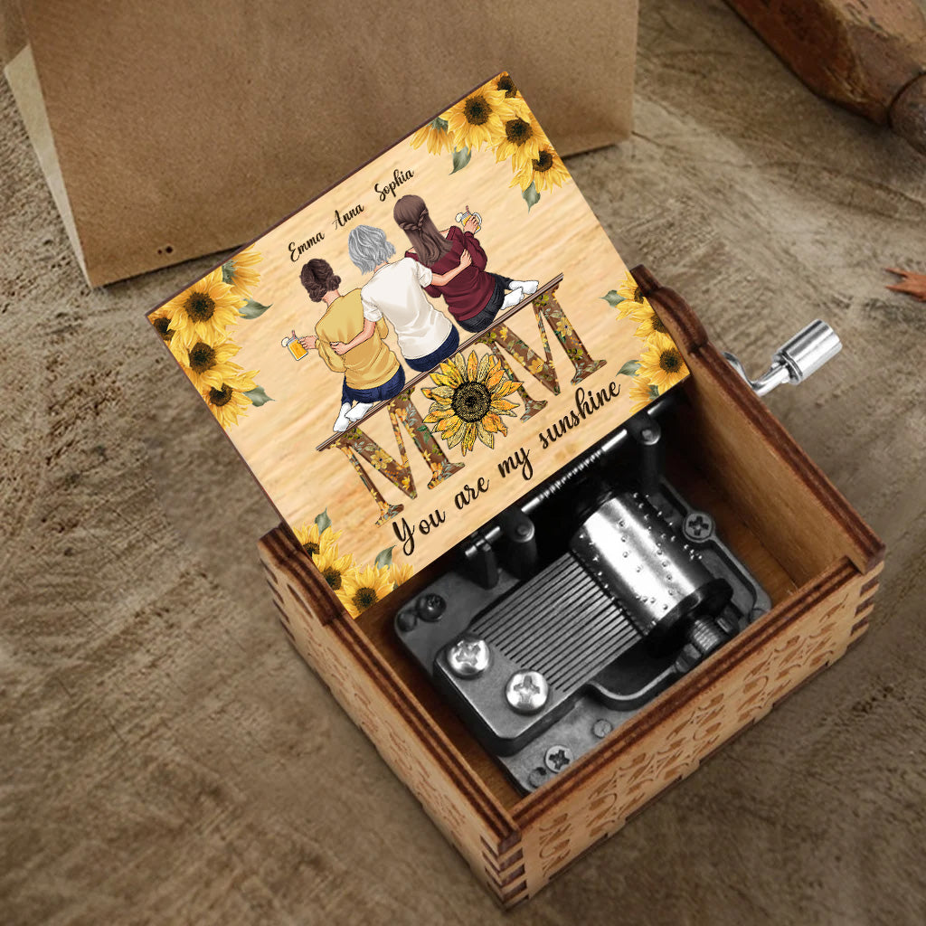 You Are My Sunshine - Personalized Mother's Day Mother Hand Crank Music Box