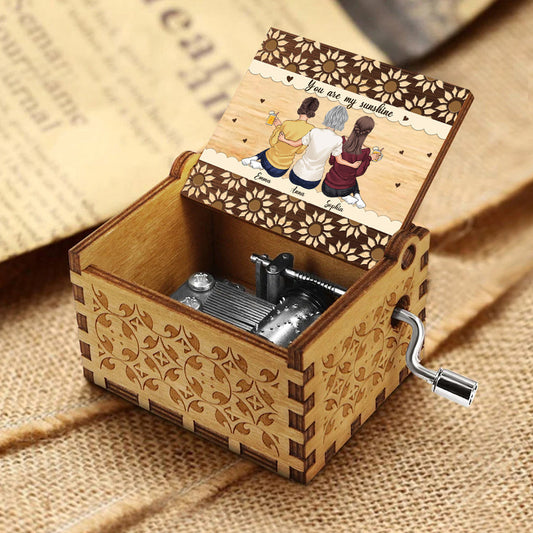 You Are My Sunshine - Personalized Mother's Day Mother Hand Crank Music Box