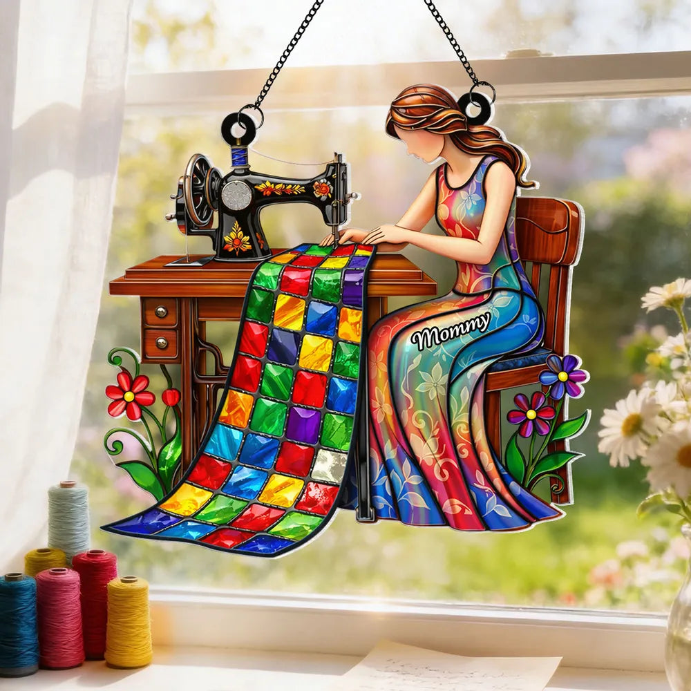 Personalized Mom Sewing Quilt Acrylic Suncatcher Ornament for Window Decor - Sunlight Reflection, Unique Gift for Mom or Grandma