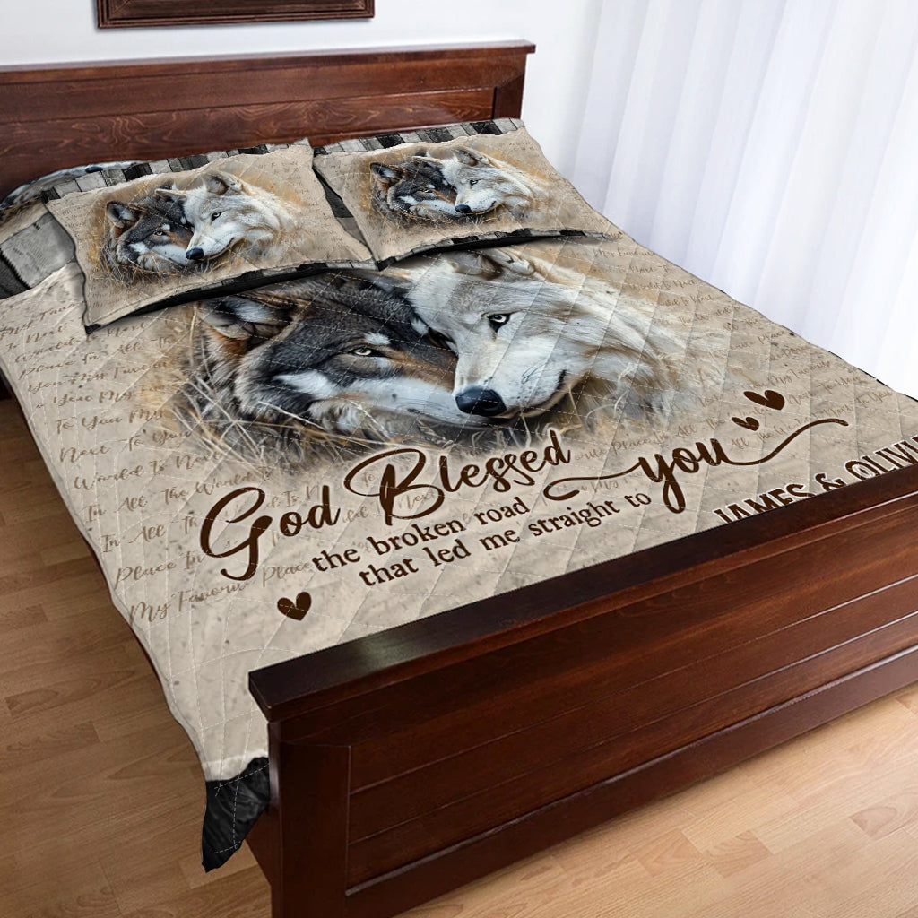 God Blessed The Broken Roads  - Personalized Wolf Quilt Set