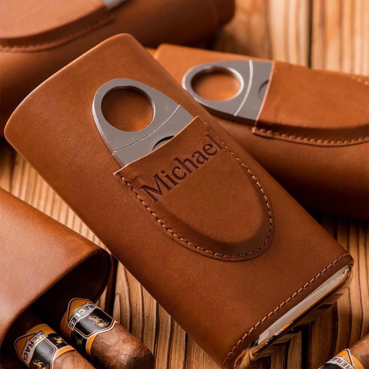 Dad Loves Cigars - Personalized Father Leather Cigar Humidor Case