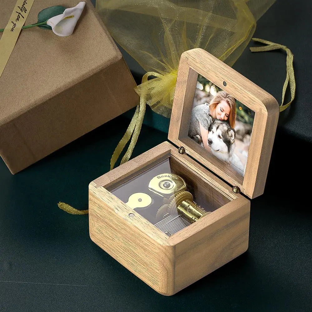 Custom Photo Wooden Music Box - gift for anyone - Personalized Music Box