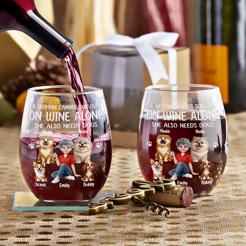 Personalized Wine Glass with Woman and Dog Cartoon - Funny Dog Mom Gift for Wine Nights