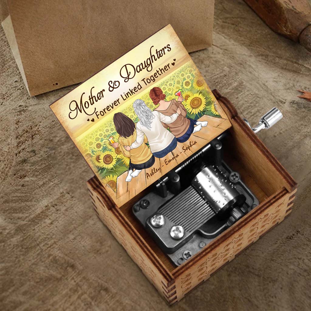 Mother And Daughter - Personalized Mother Hand Crank Music Box