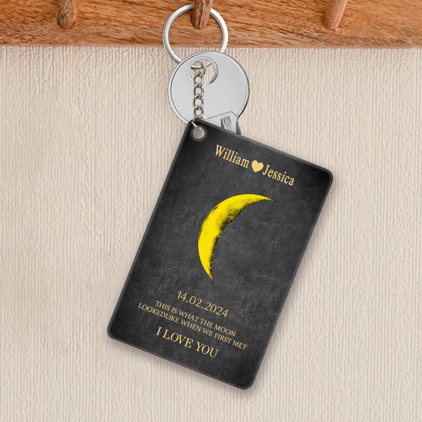 Moonlit Love - Personalized Couple Art with Real Moon Phase - Unique Anniversary & Valentine's Memory Keychain