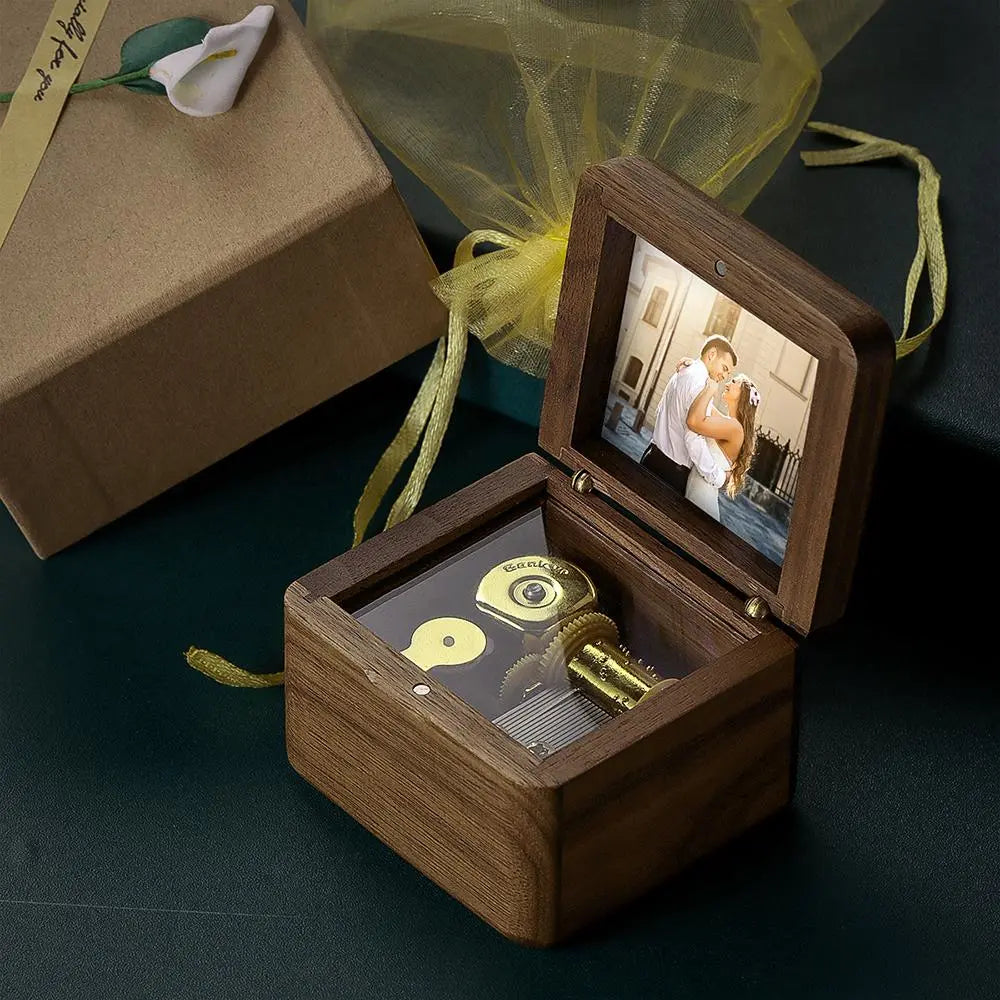 Custom Photo Wooden Music Box - gift for anyone - Personalized Music Box