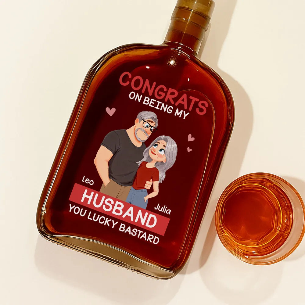 Personalized Glass Spirits Decanter with Funny Couple Illustration for Husband, Unique Home Bar Gift With a Luxury Touch