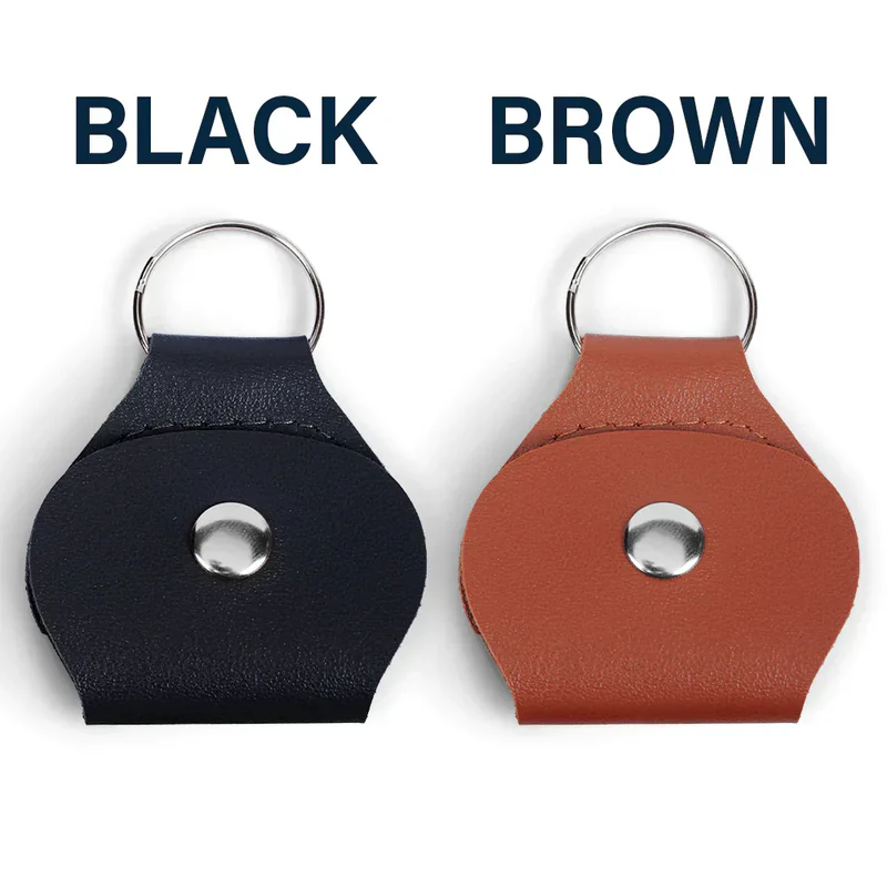 Personalized Pocket Hug Keychain With Couple Hug Illustration Cute Everyday Keepsake Unique Gift for Wife or Girlfriend