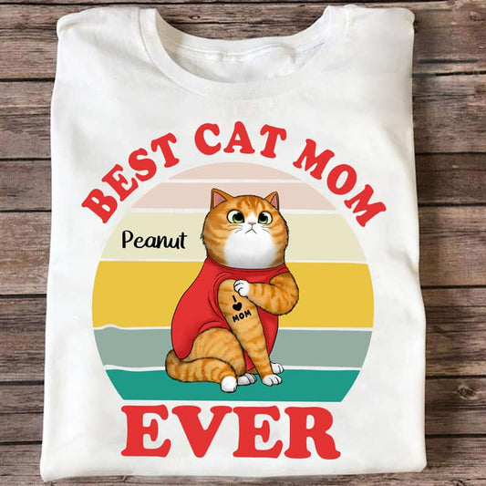 Personalized Best Cat Mom Ever Classic Tee with Retro Sitting Cat Art, Unique Gift for Cat Lovers