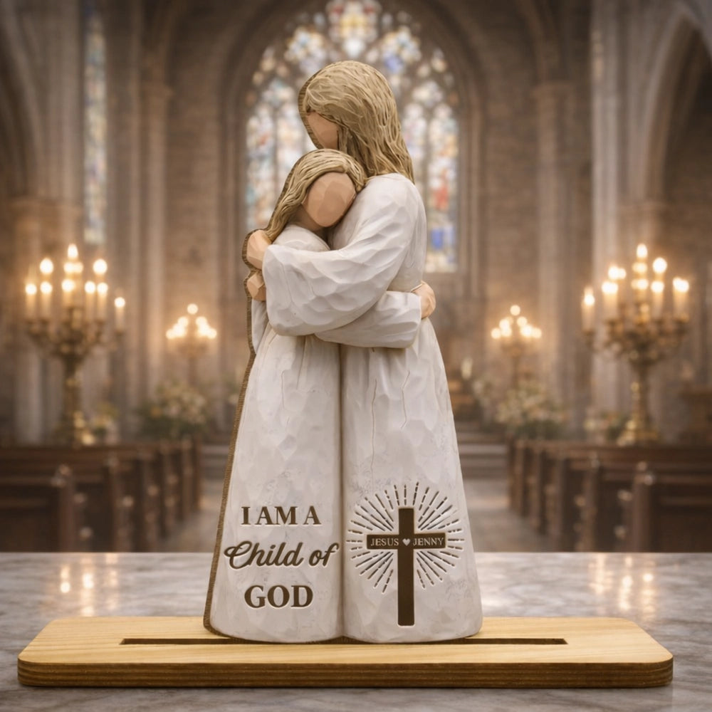 Personalized 2-Layer Wooden Plaque, I Am A Child of God Hugging Figure, Unique Christian Gift for Her, Warm Faith Decor