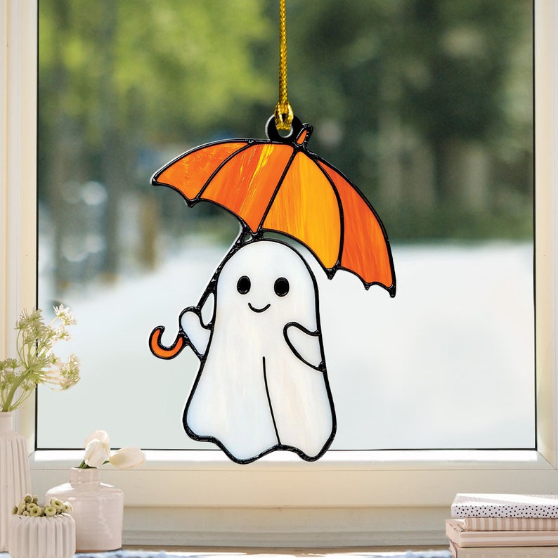 Cute Ghost Holding Umbrella Halloween Window Hanging Suncatcher Halloween Window Hanging Suncatcher Ornament 0924