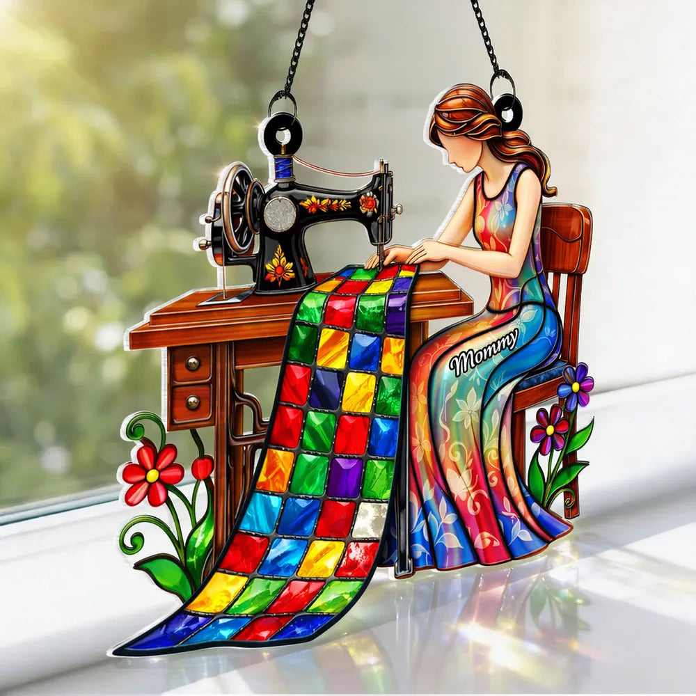 Personalized Mom Sewing Quilt Acrylic Suncatcher Ornament for Window Decor - Sunlight Reflection, Unique Gift for Mom or Grandma