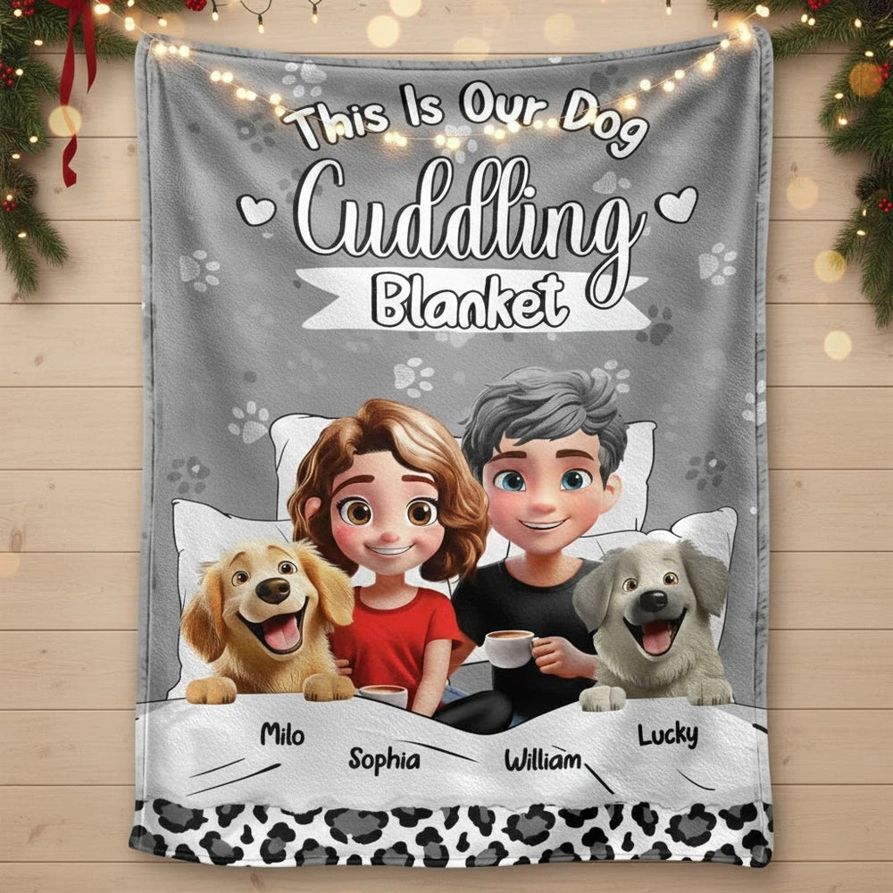 Our Dog Cuddling Fleece Blanket – Personalized Family & Dogs Bedtime Scene, Warm Lightweight Throw, Creative Gift for Pet Parents