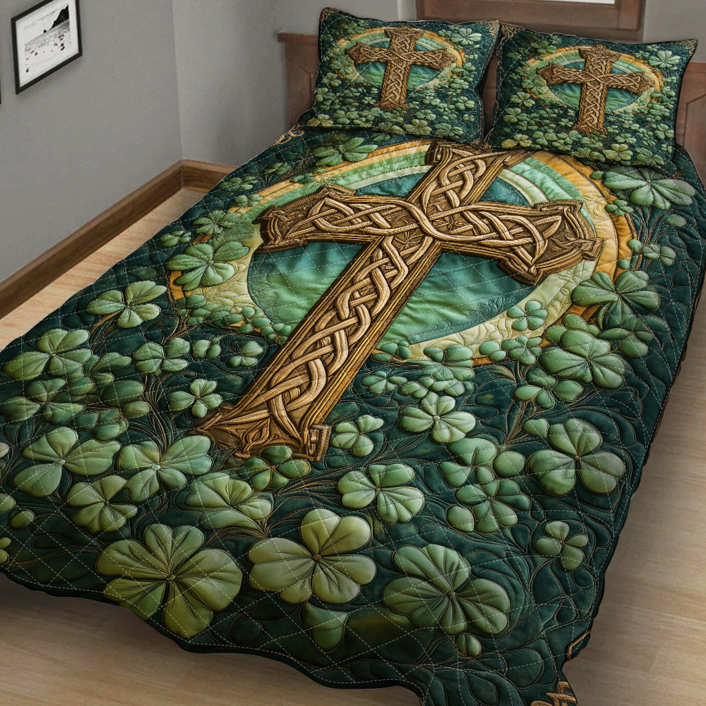 Irish Cross - Saint Patrick's Day Quilt Set