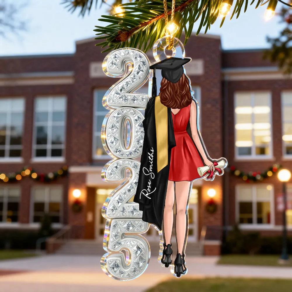 Acrylic Ornament for Graduation Memories, Personalized Year Design with Cap and Diploma, Heartwarming Unique Gift for Students