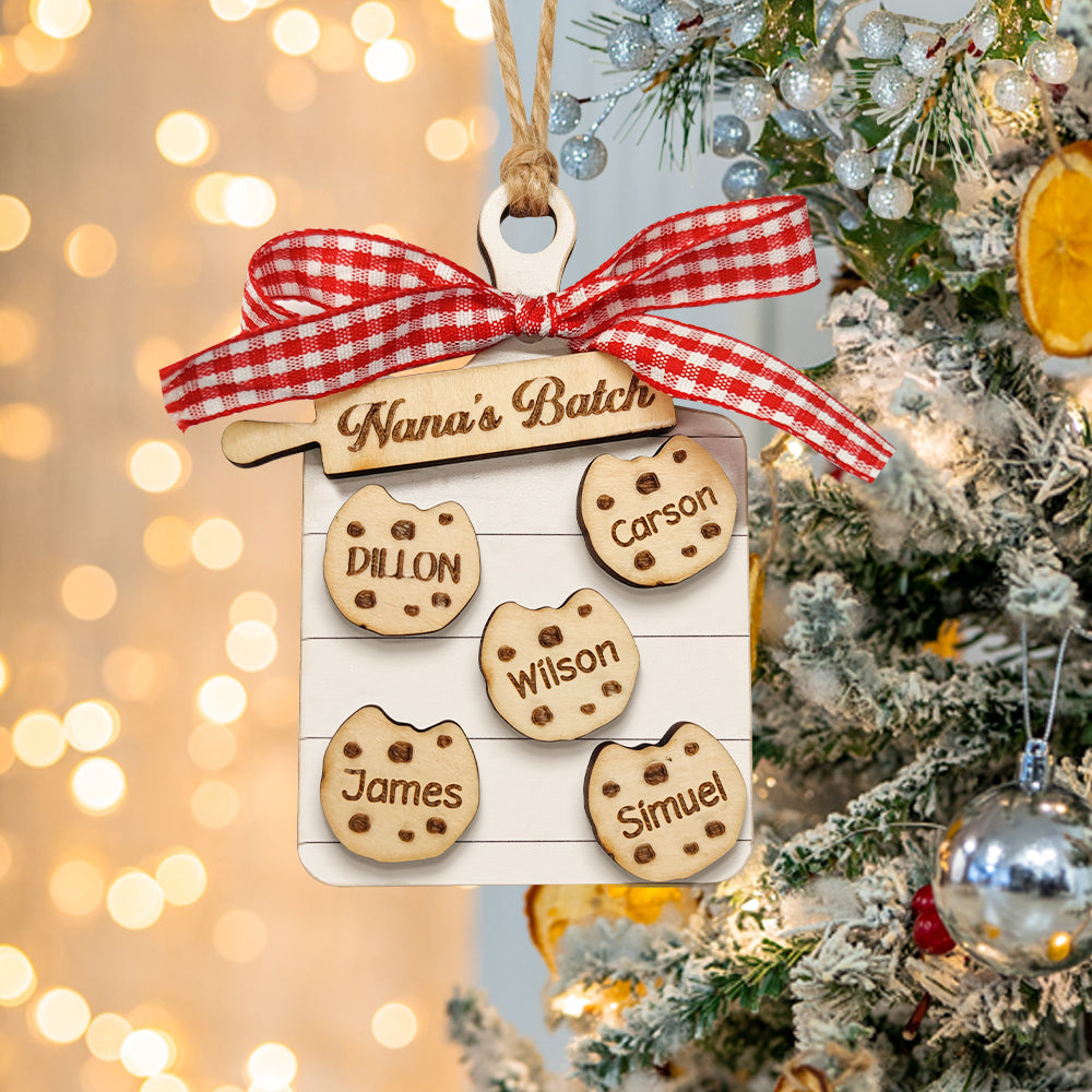 Grandma/Gigi/Nana's Batch - Personalized Grandma Family Gift Ornament