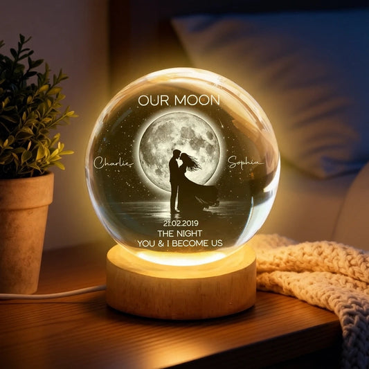 Personalized 3-Color K5 Globe Lamp with Couple Kissing Under the Moon, Romantic Bedroom Decor, Unique Gift for Her or Him
