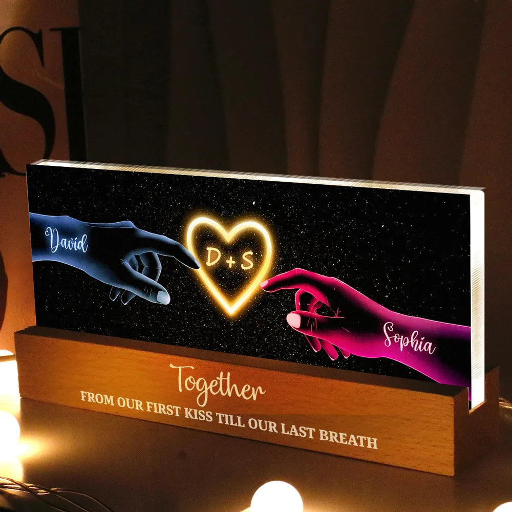 Personalized Block LED Light Plaque with Couple Hands & Glowing Heart, Romantic Bedside Decor, Unique Gift for Couples