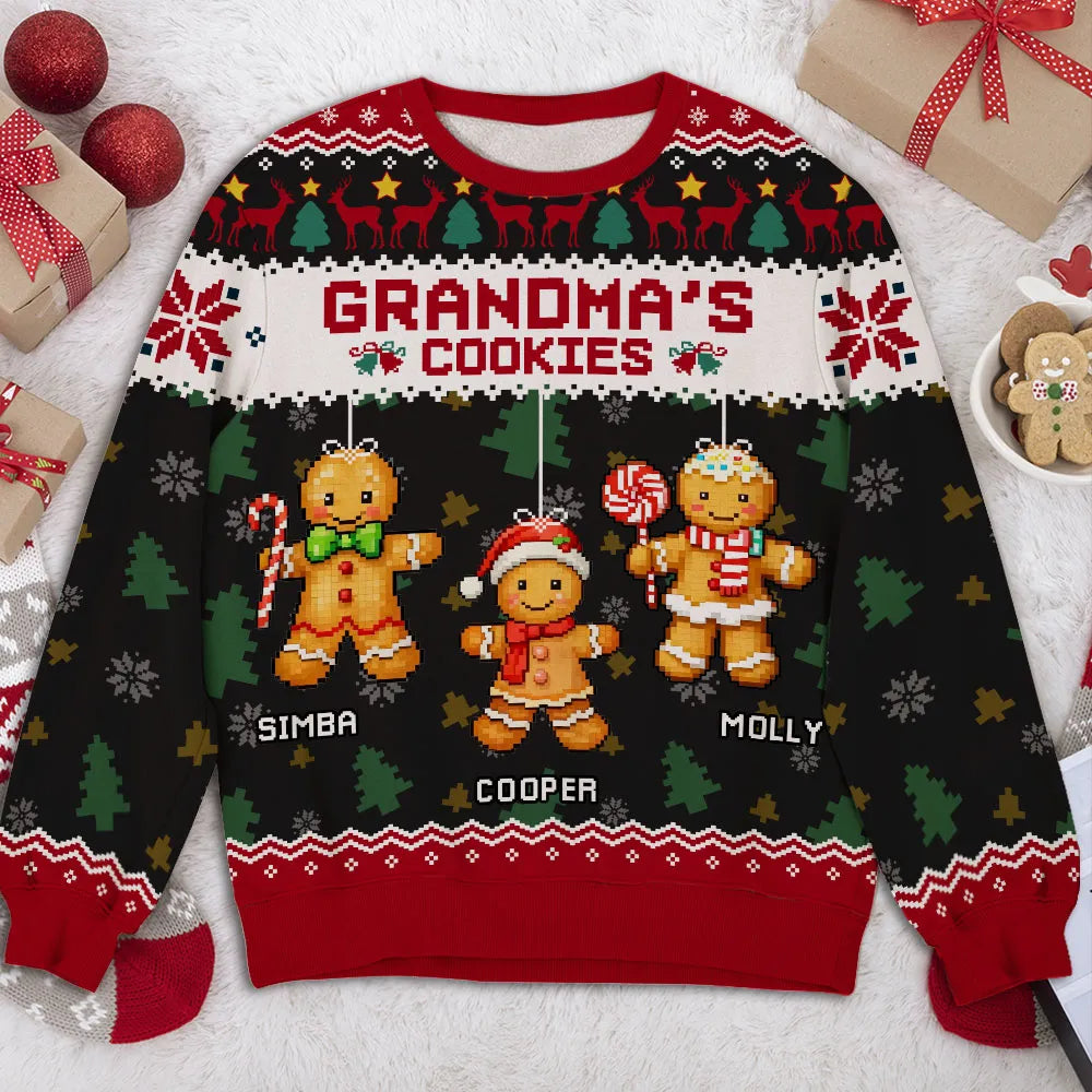 Personalized Grandma Cookies Printed Sweatshirt with Gingerbread Kids, Festive Christmas Gift for Grandma