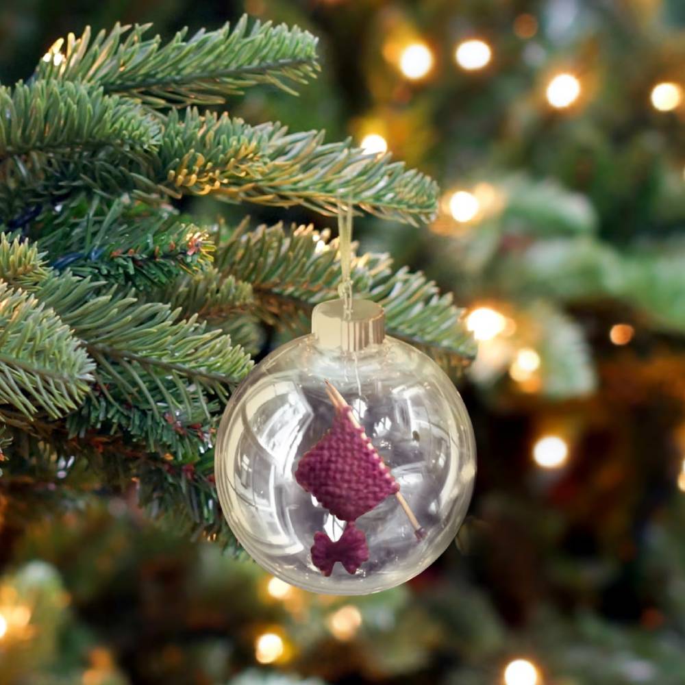Kniting Lovers - Personalized Knitting Hanging Ornament