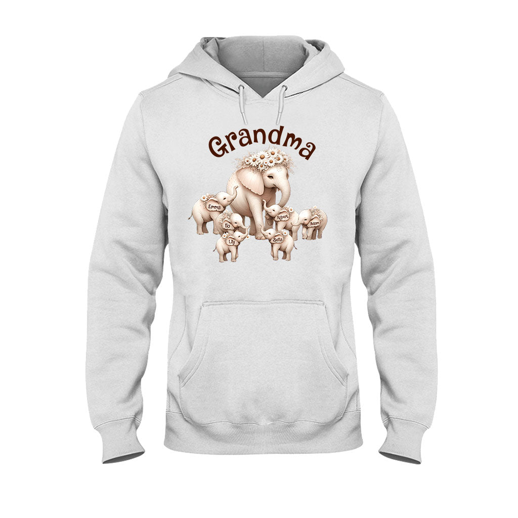 Cute Elephant - Personalized Grandma T-shirt And Hoodie