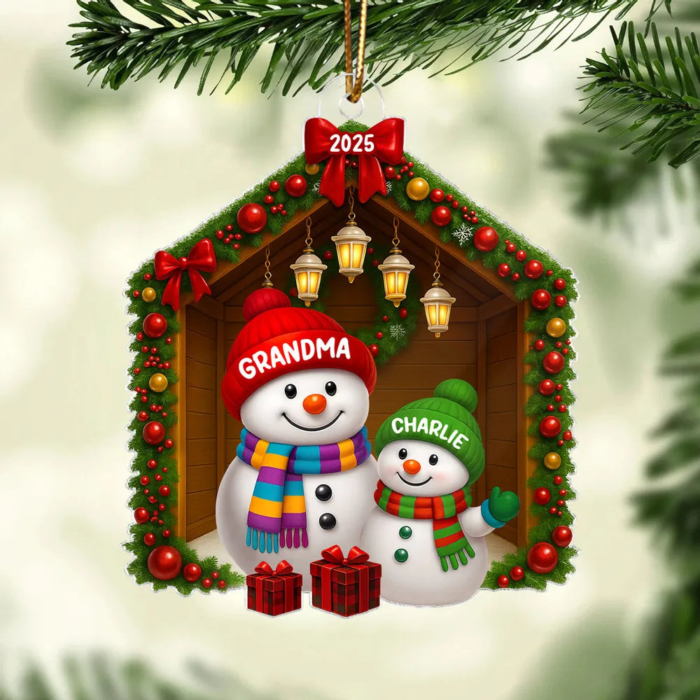 Snowman Grandma & Grandchild Acrylic Ornament – Heartwarming Christmas Gift for Grandparents & Family