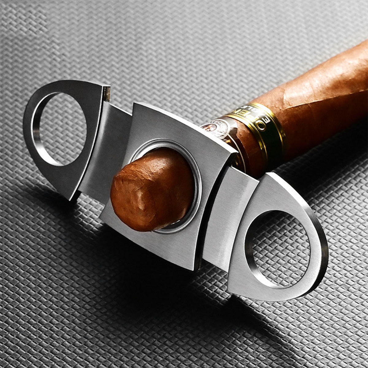 Dad Loves Cigars - Personalized Father Leather Cigar Humidor Case