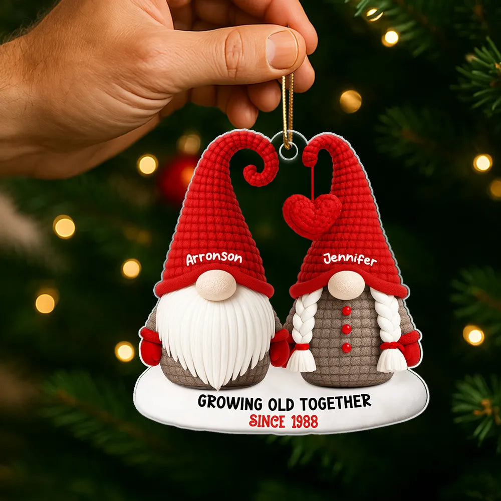 Personalized Acrylic Ornament with Cute Gnome Couple and Heart - Christmas Tree Decor, Unique Gift for Couples
