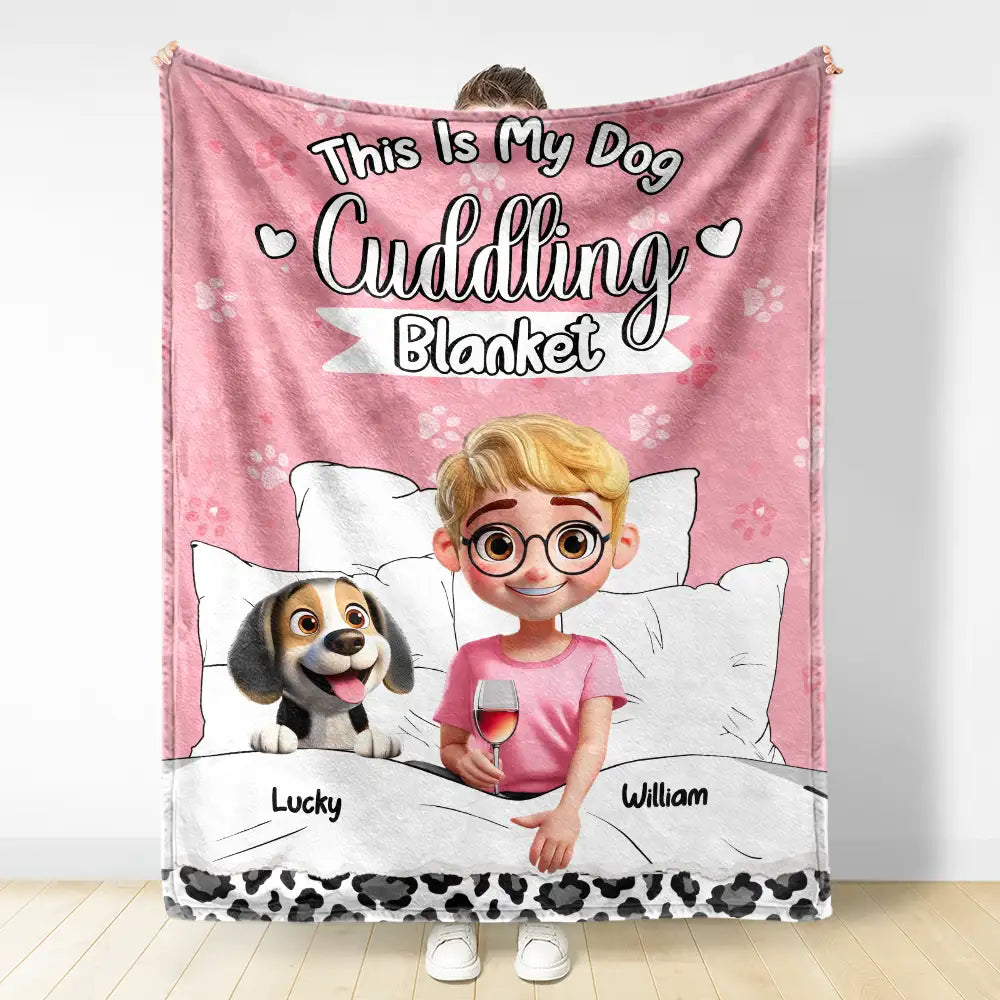 Fleece Blanket with Cute Dog Cartoon & Paw-Print Pattern, Cozy Cuddling Throw for Sofa or Bed, Unique Gift for Dog Lovers