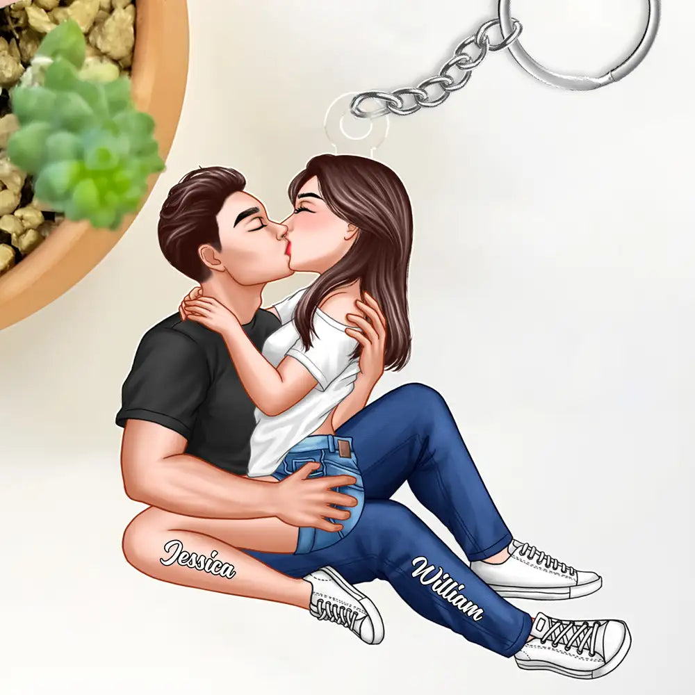 “Adorable Couple Keychain – Custom Acrylic Kissing Couple, Romantic Gift for Boyfriend & Girlfriend”