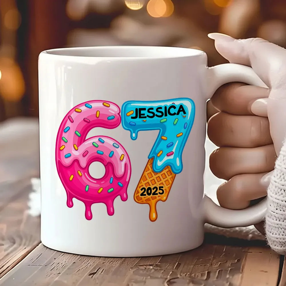 Personalized “67” Christmas Mug with Cute Cookie Design, Custom Name Holiday Gift for Kids, Teens & Grandkids