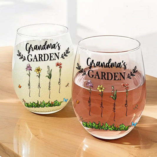 Grandma's Garden Personalized Wine Glass – Custom Floral Design with Loved Ones' Names, Ideal Mother’s Day Gift for Grandmothers, Wine Glass