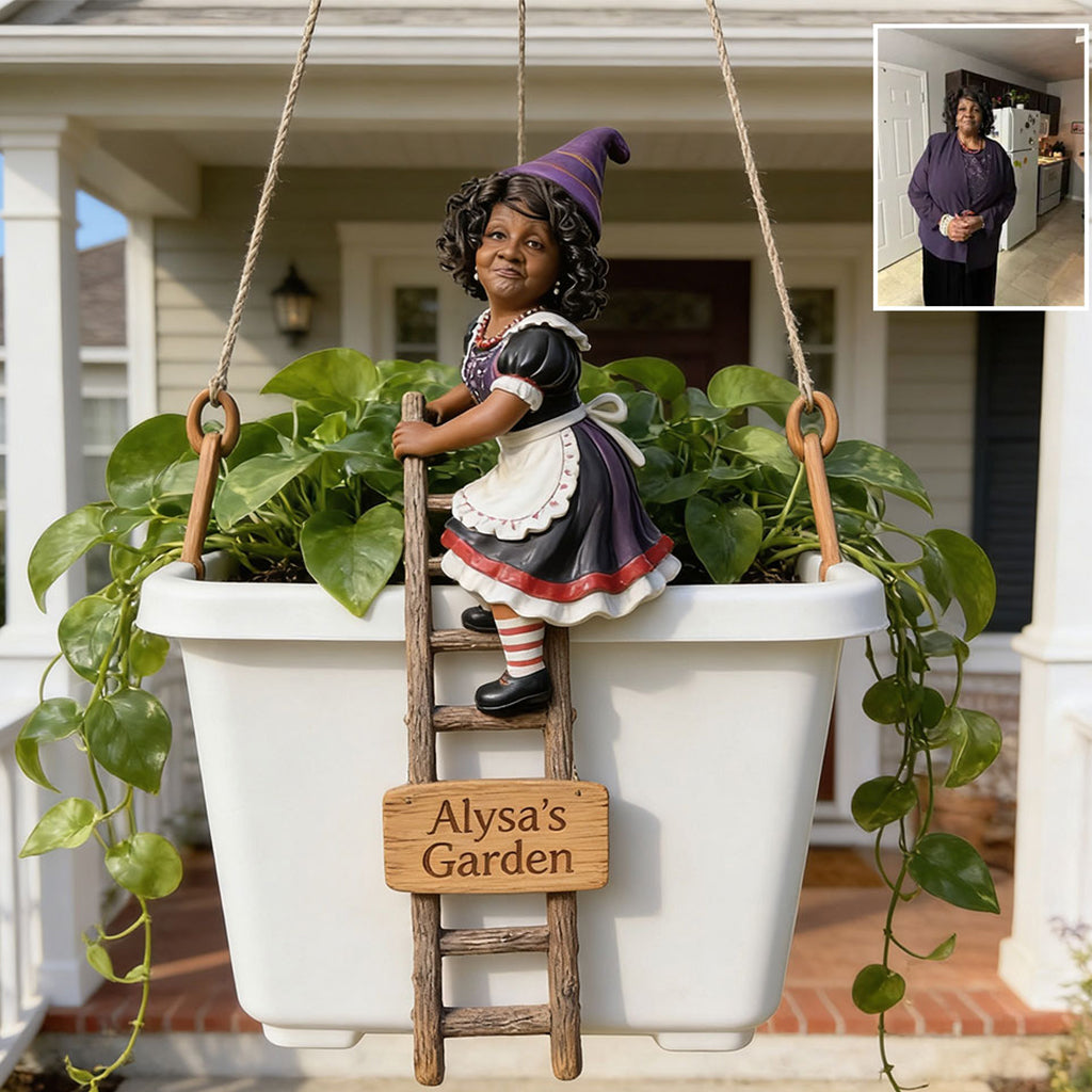 Funny Ladder Climbing Gnome - Personalized Gardening Hanging Pot