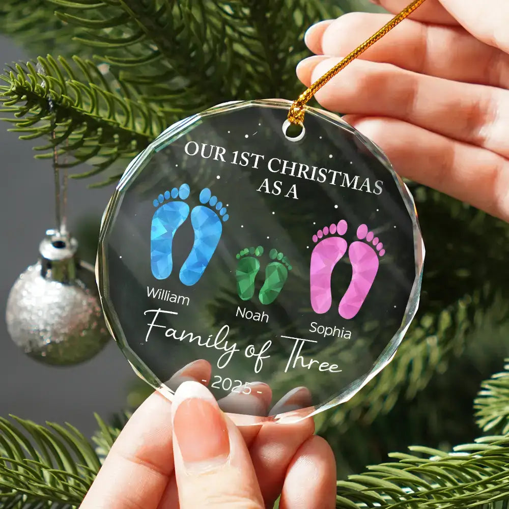 Crystal Ornament with Clear Shine for Christmas Tree, Capturing Warm Family Moments in Festive Glow